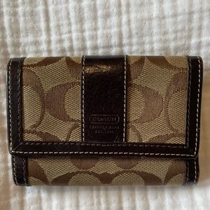 Vintage 90s-00s Coach Wallet